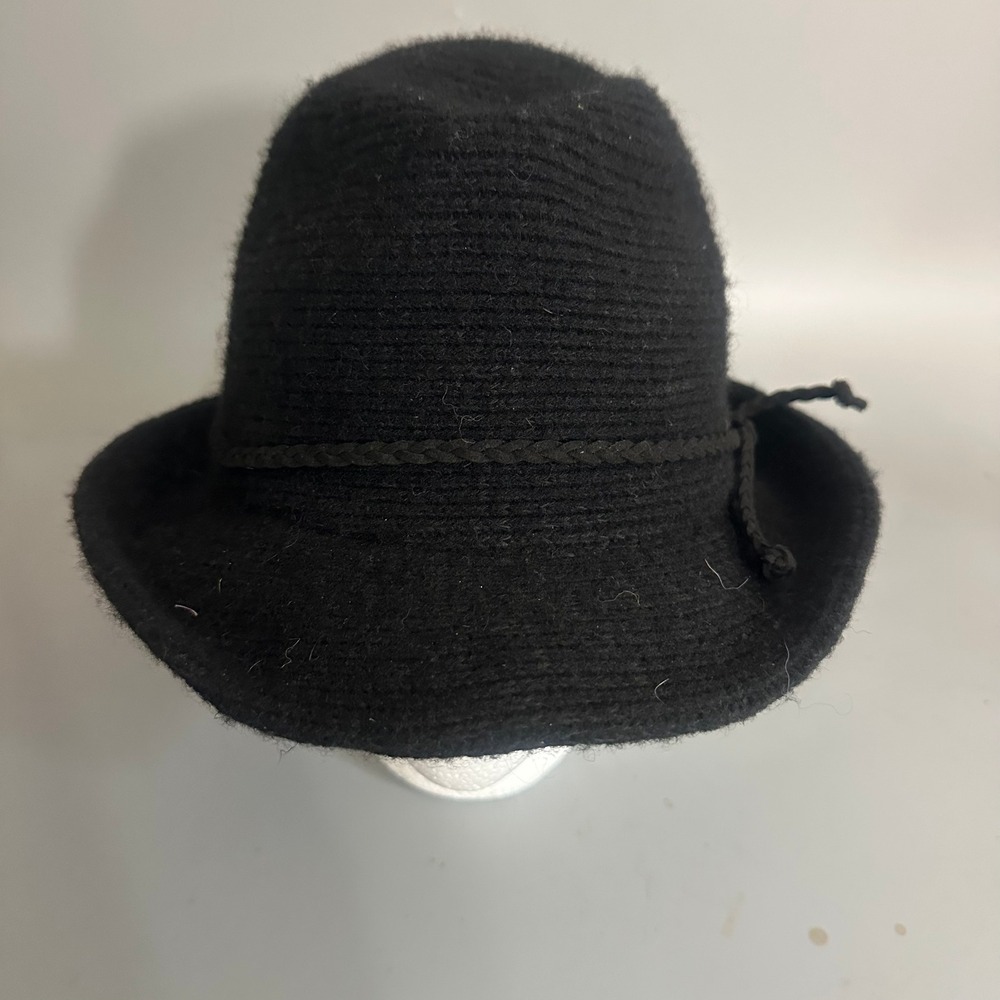 Four Buttons San Diego Hat Co Black Wool Blend Knit Cloche Hat Braided Trim OS